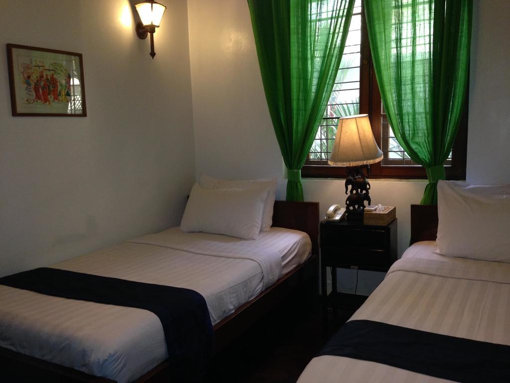 Classique Inn Янгон Екстериор снимка