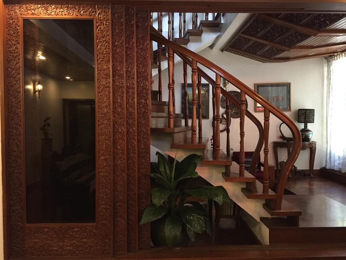 Classique Inn Янгон Екстериор снимка