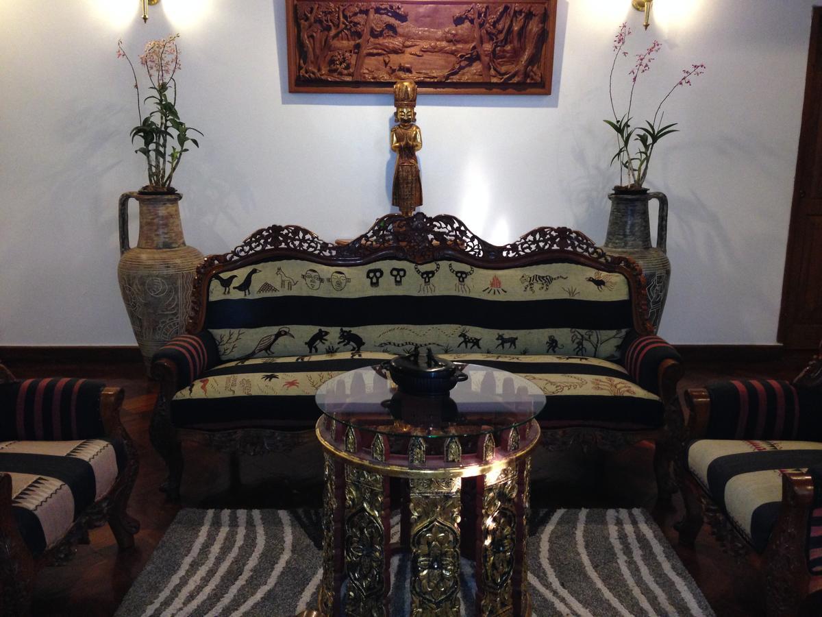 Classique Inn Янгон Екстериор снимка
